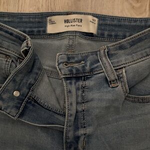 Hollister WOMENS Jeans in Light Blue